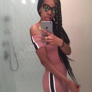 Meet your Posher, Charlene